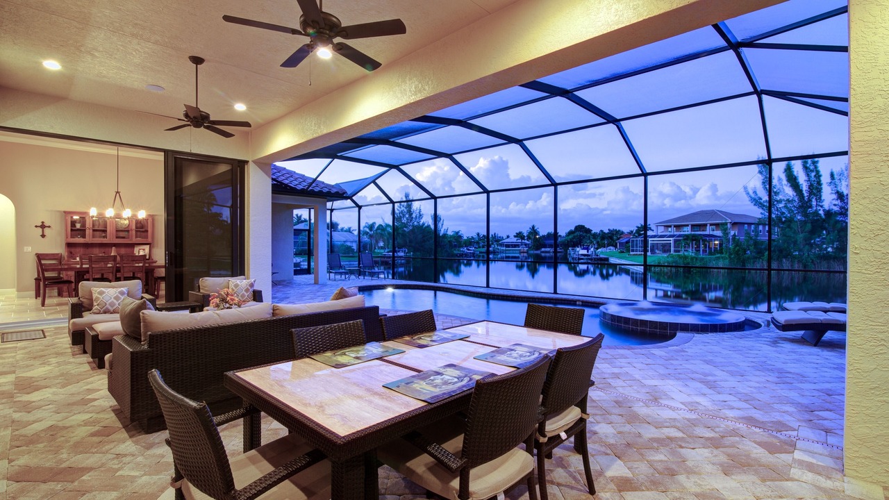 Photo of Outdoor in Pelican