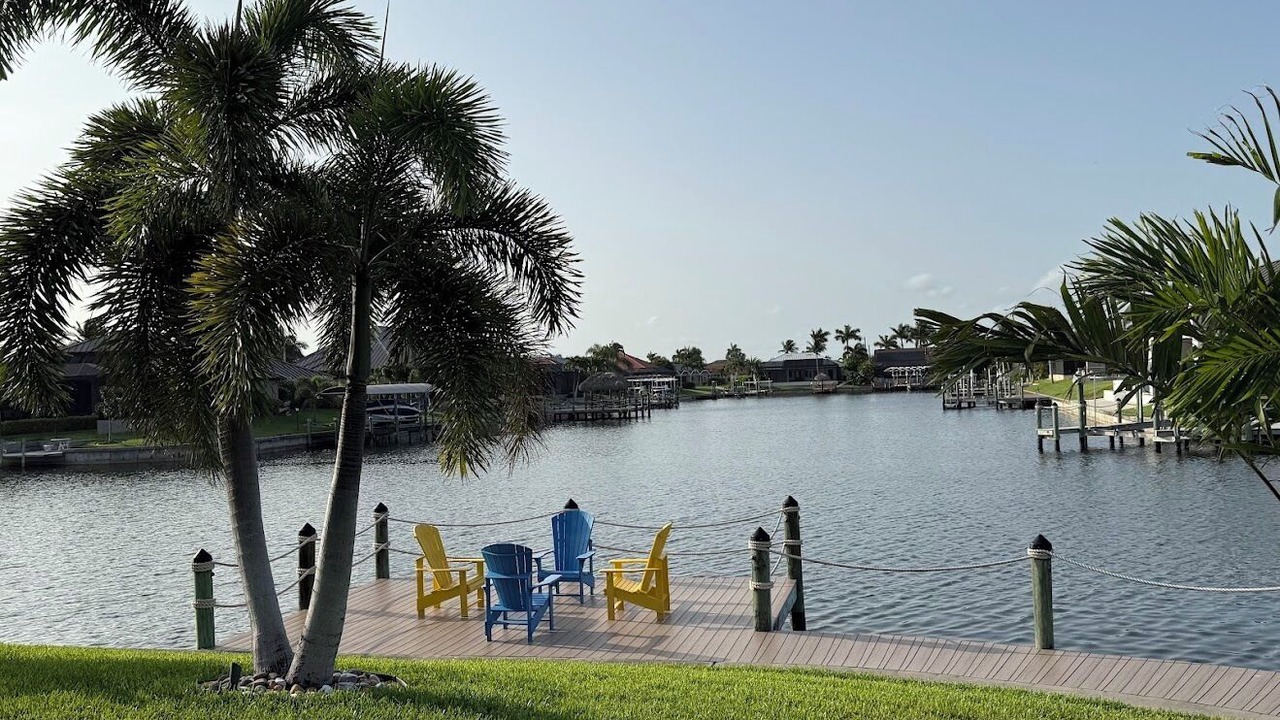 Photo of Outdoor in Pelican