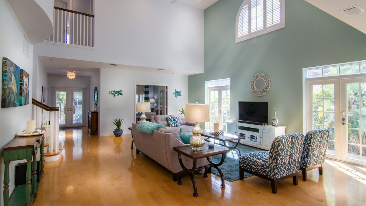 Photo of Livingroom in Naples Park
