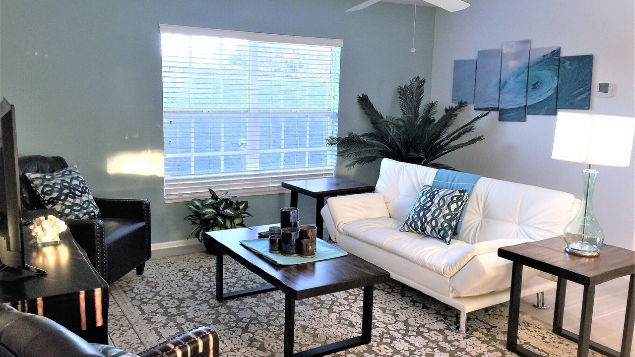 Photo of Bedroom in Naples Park