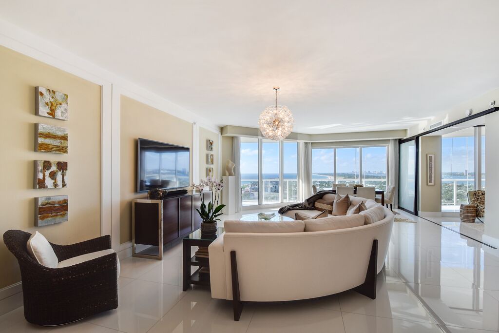 Photo of Livingroom in Singer Island