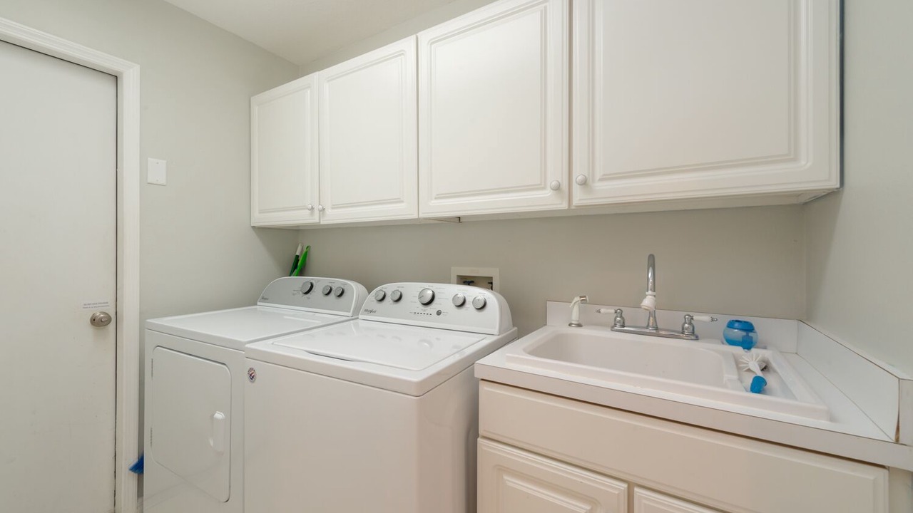 Photo of Bedroom in Ridgewood Lakes