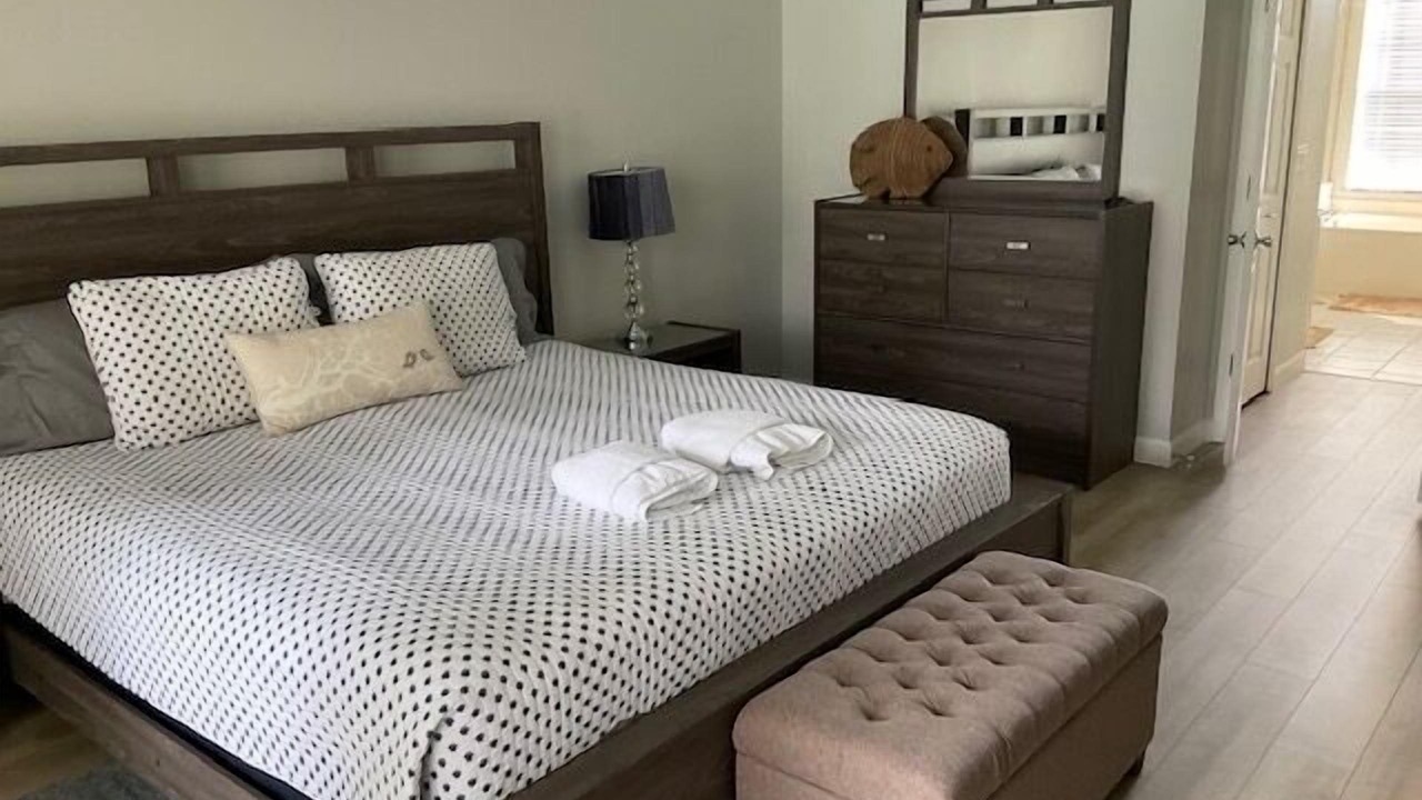 Photo of Bedroom in Ridgewood Lakes