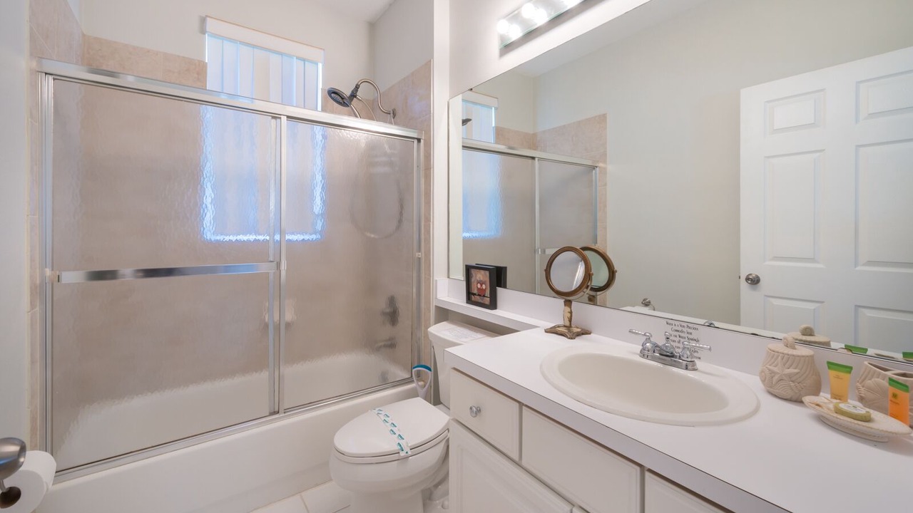 Photo of Bathroom in Ridgewood Lakes