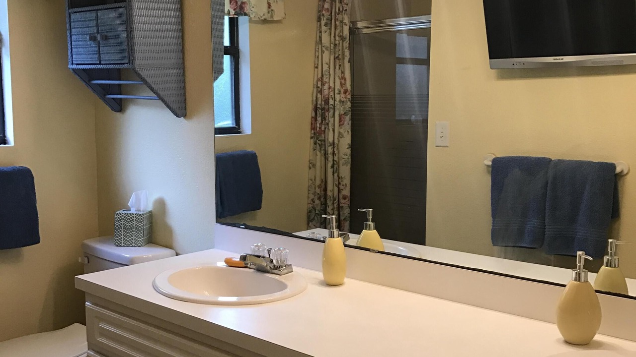 Photo of Bathroom in Melrose