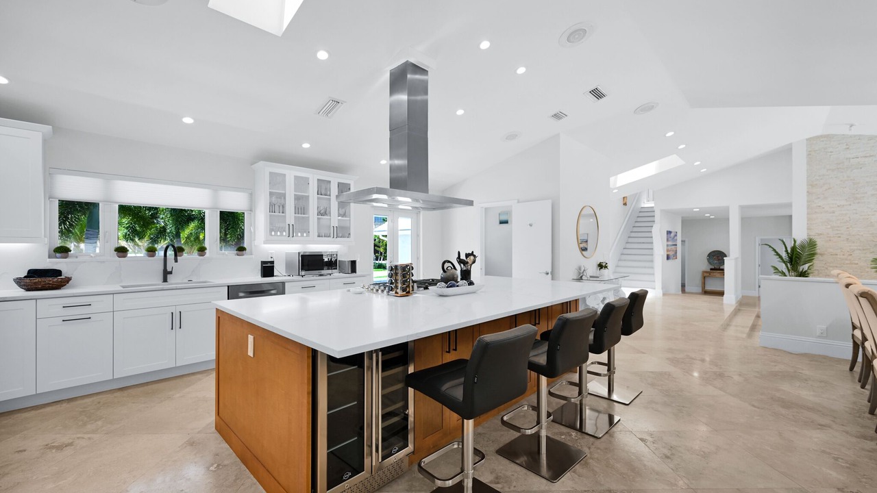 Photo of Kitchen in Tropic Isle