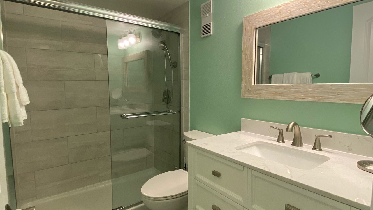 Photo of Bathroom in Point East