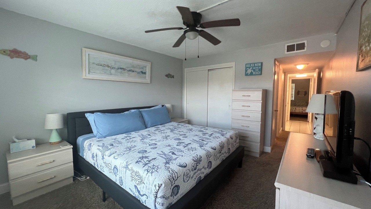 Photo of Bedroom in Point East