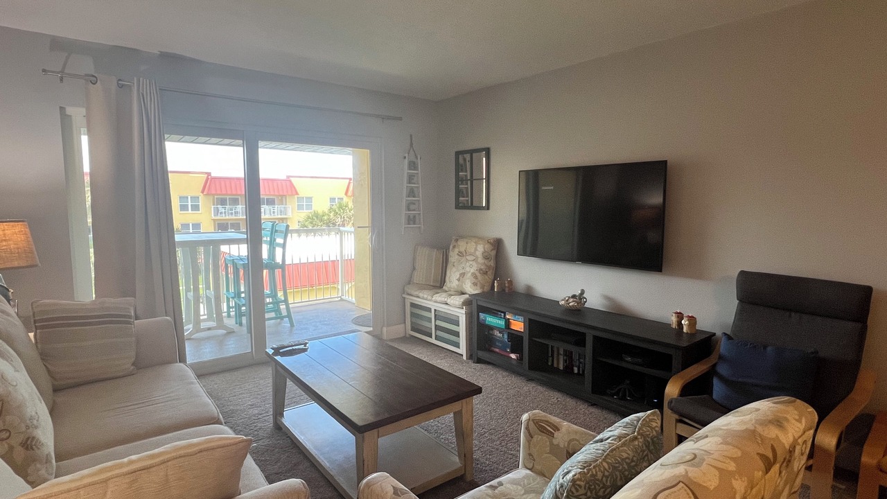 Photo of Bedroom in Point East