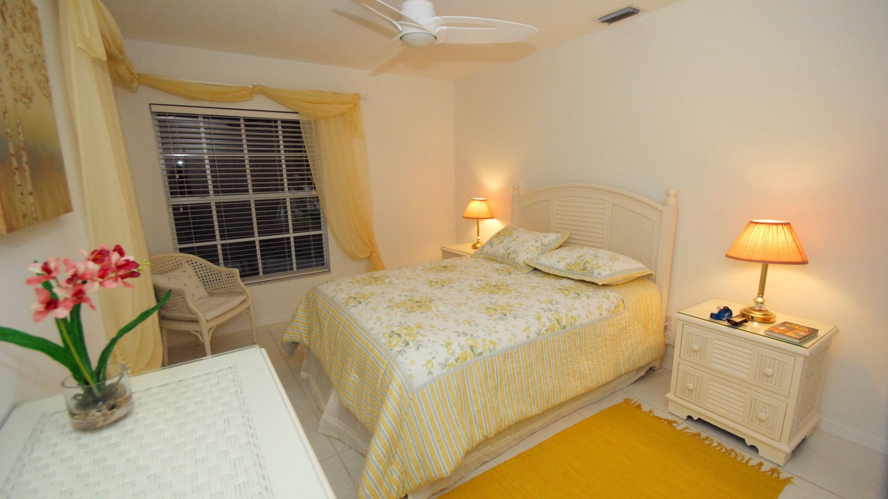 Photo of Bedroom in North Naples