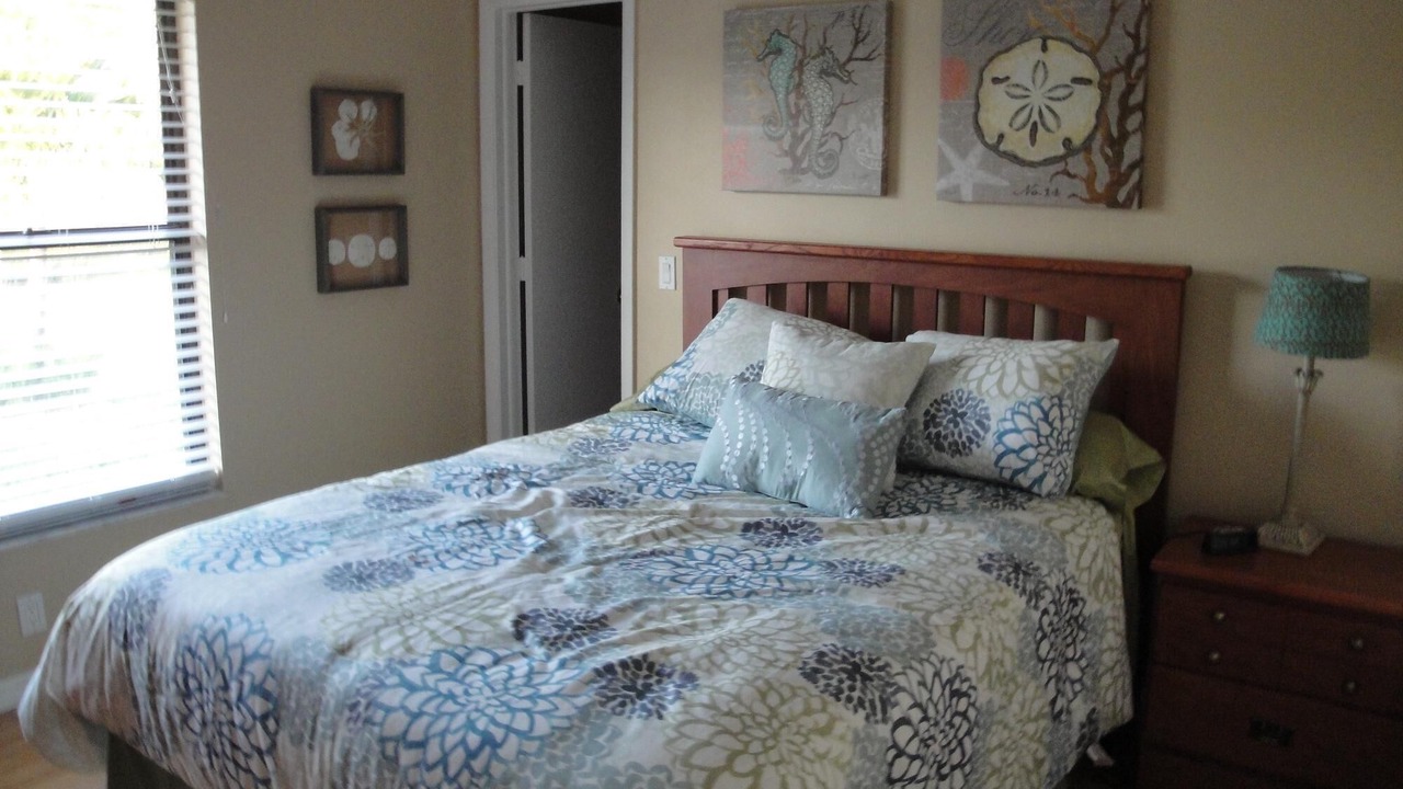 Photo of Bedroom in Bonita Springs