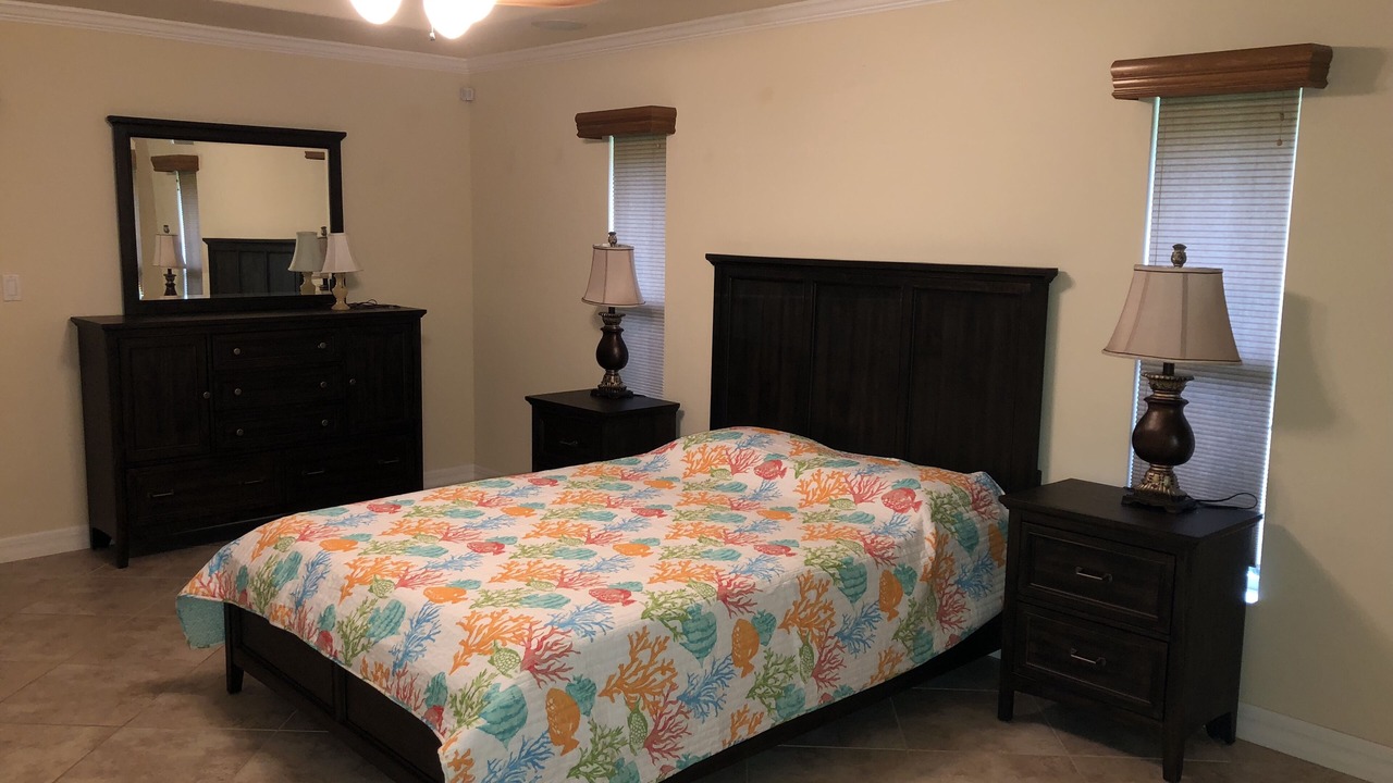 Photo of Bedroom in Warm Mineral Springs