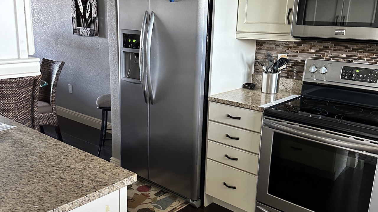 Photo of Kitchen in Winkler