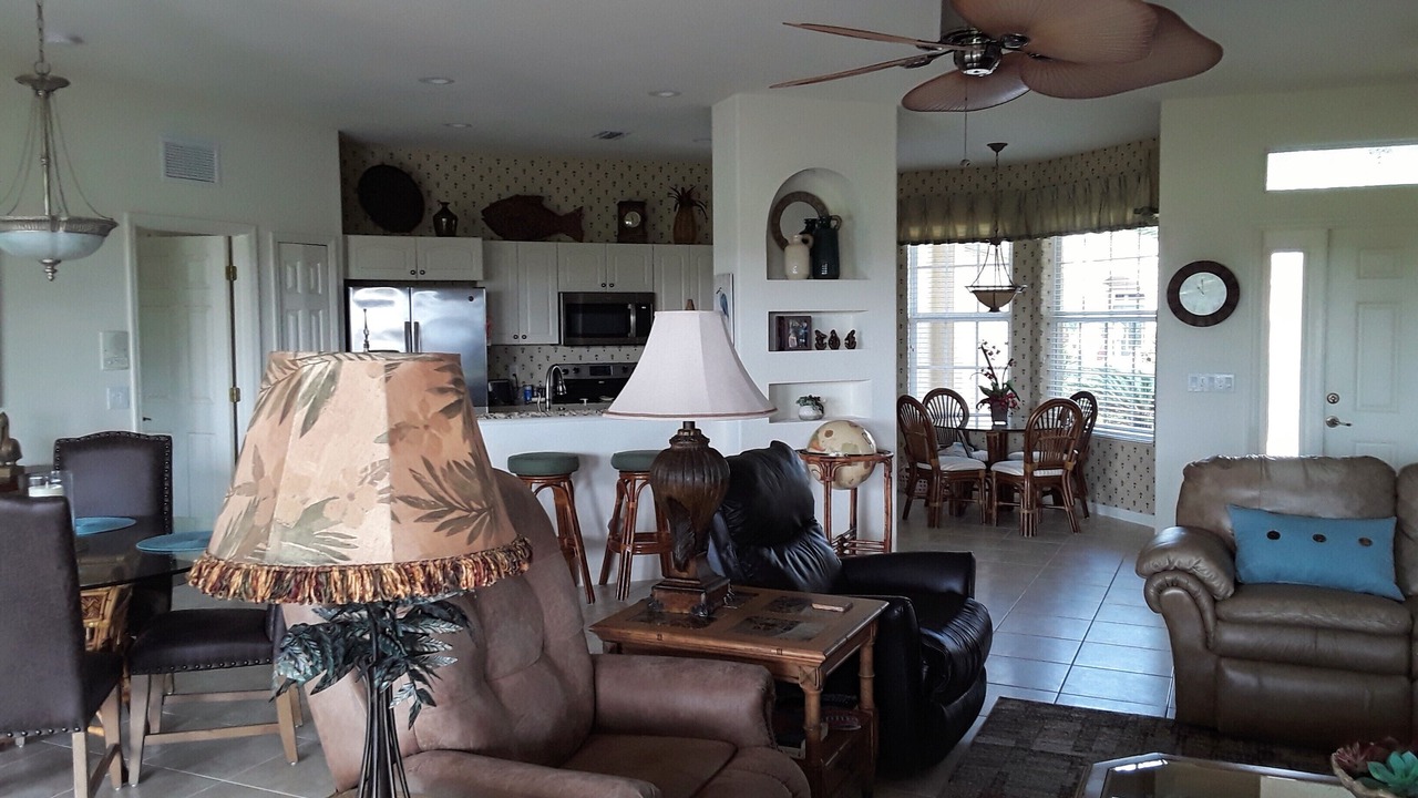 Photo of Livingroom in Herons Glen