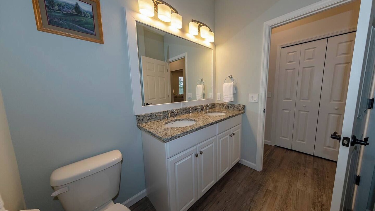 Photo of Bathroom in Oviedo