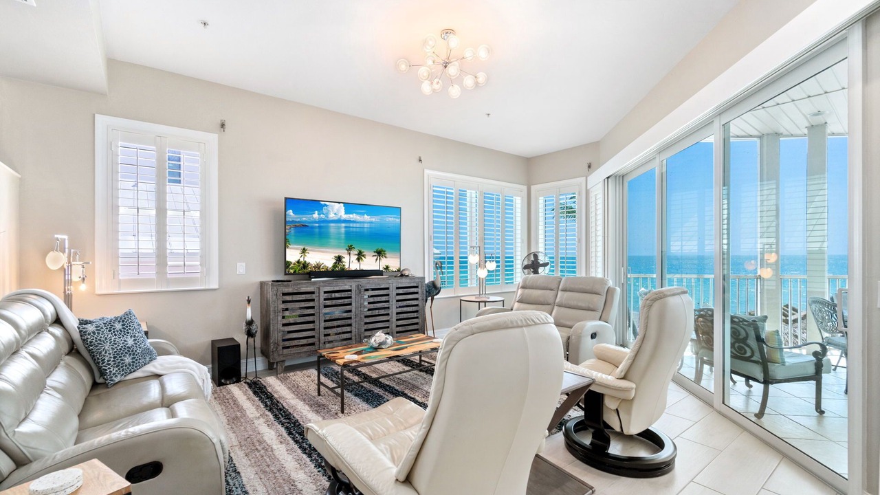 Photo of Livingroom in Bonita Springs