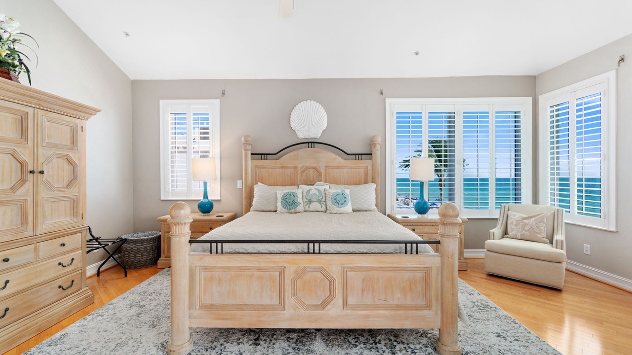Photo of Bedroom in Bonita Springs