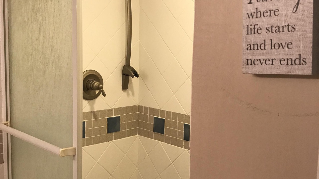 Photo of Bathroom in Sand Key
