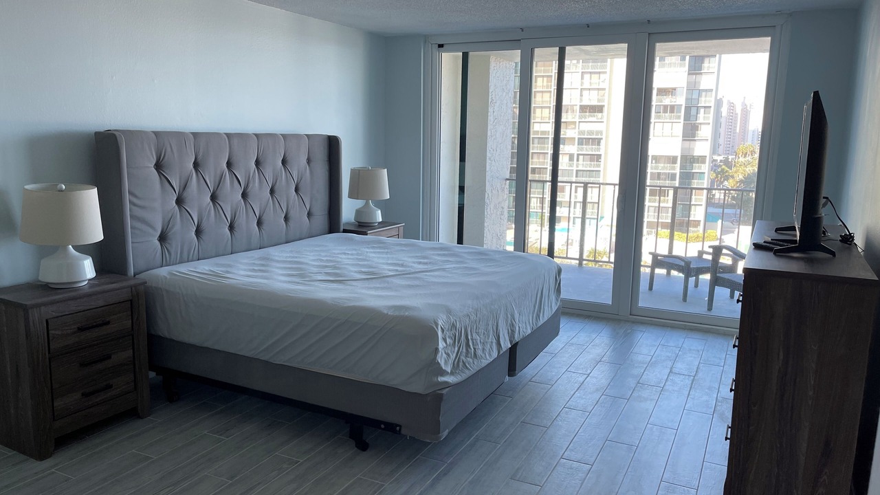 Photo of Bedroom in Sand Key