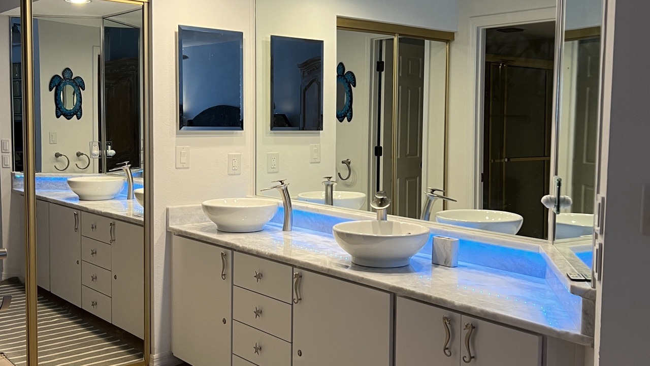 Photo of Bathroom in New Smyrna Beach