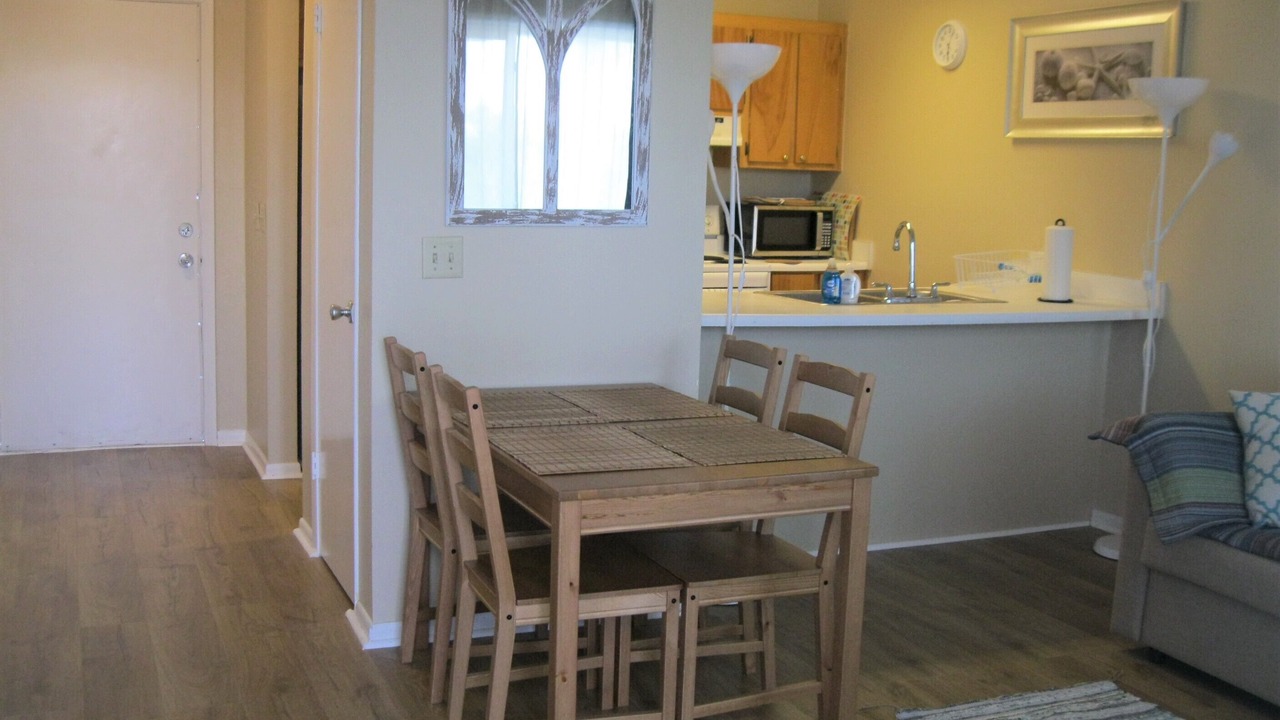 Photo of Others in Sunnyside