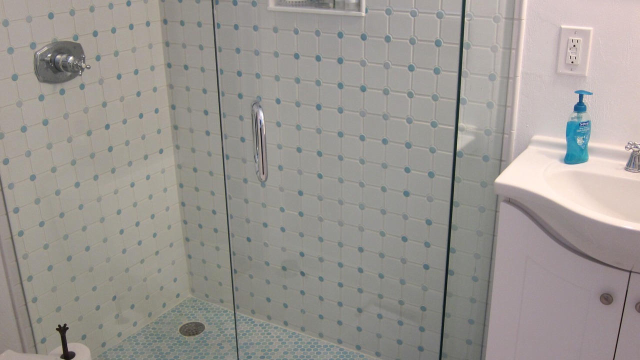 Photo of Bathroom in Horton Shores