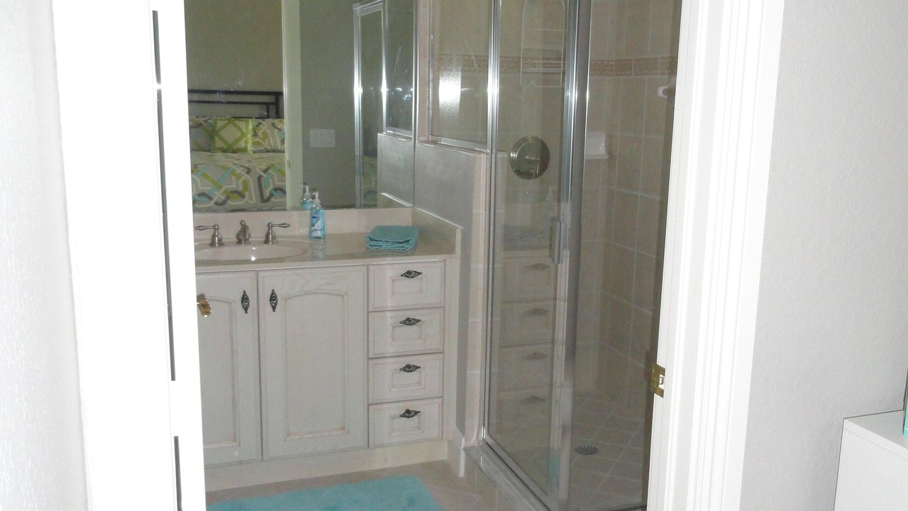 Photo of Bathroom in Naples