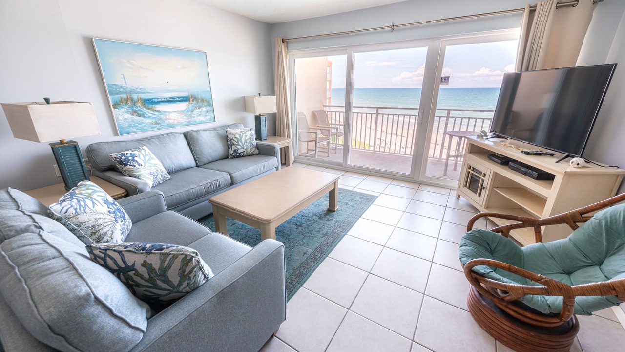 Photo of Livingroom in Satellite Beach