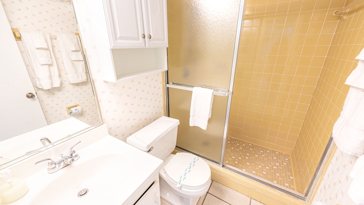 Photo of Bathroom in Satellite Beach