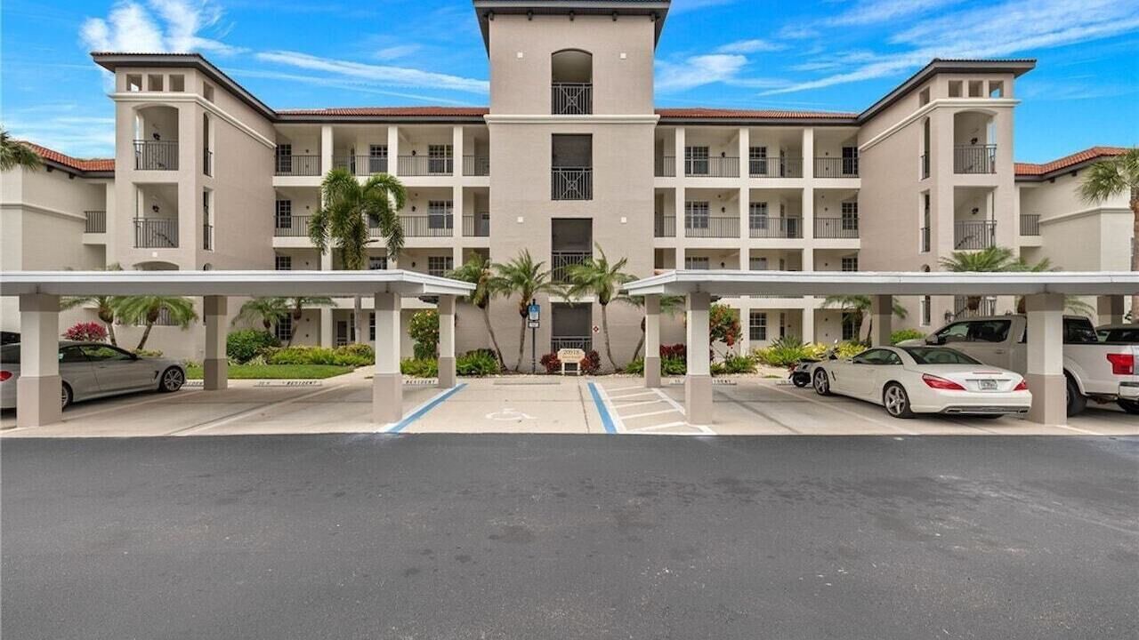 Photo of Others in Estero