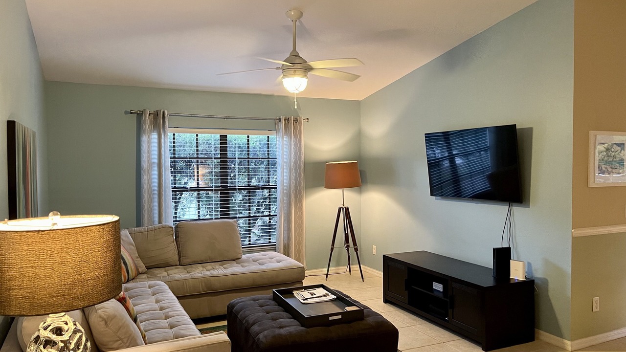 Photo of Livingroom in Cypress Lakes Estates