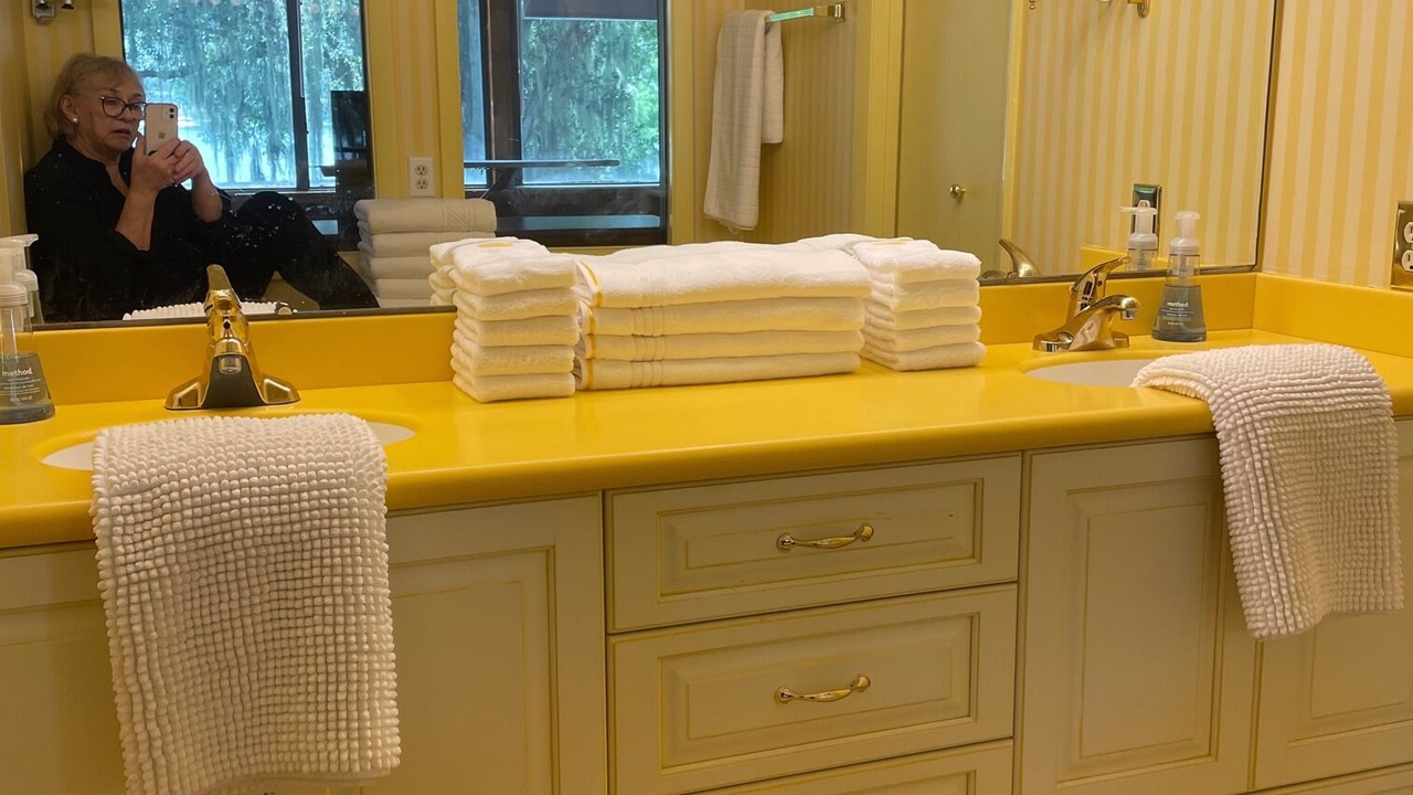 Photo of Bathroom in Cypress Gardens
