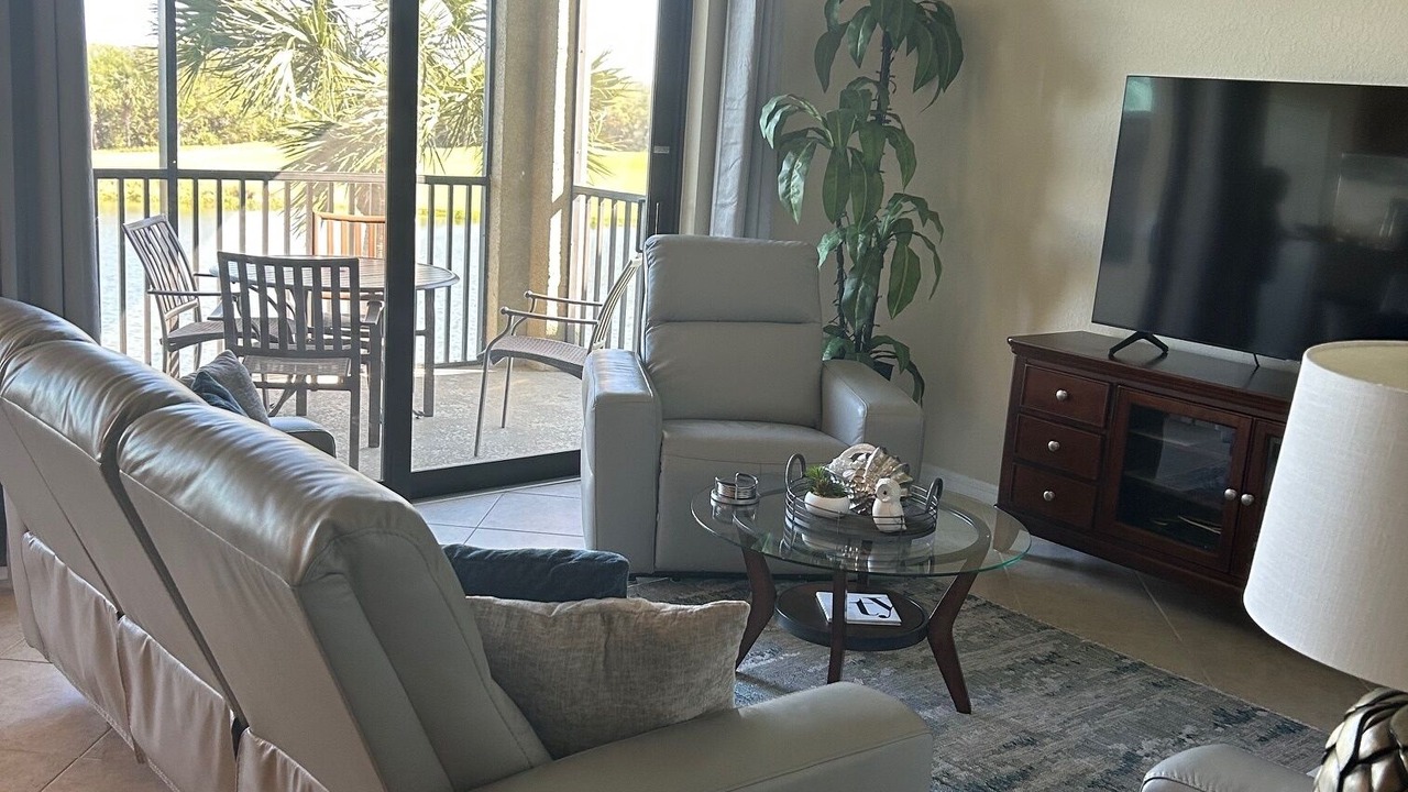 Photo of Livingroom in Bradenton