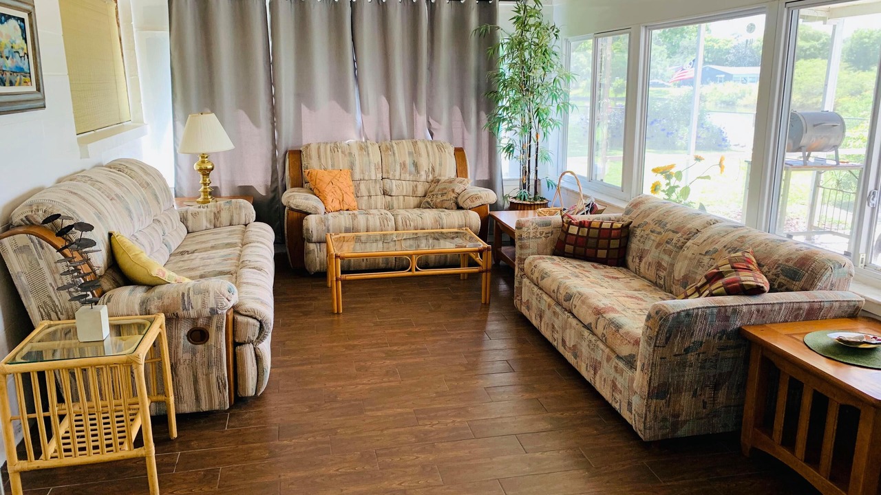 Photo of Livingroom in Lakewood Villas