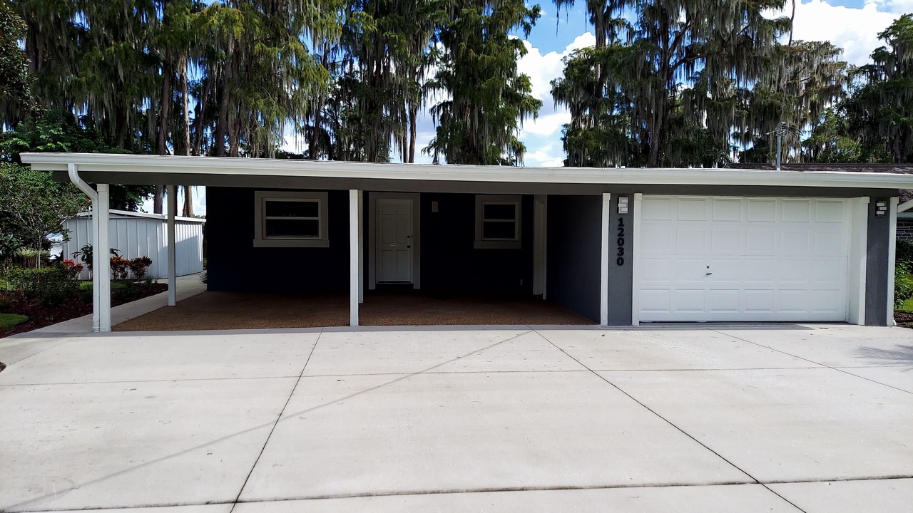 Photo of Outdoor in Moon Lake Estates