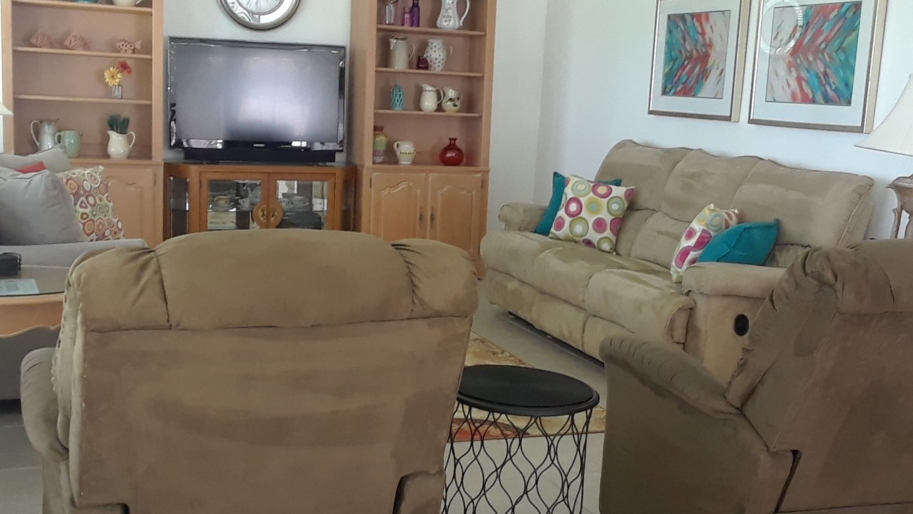 Photo of Livingroom in Moon Lake Estates