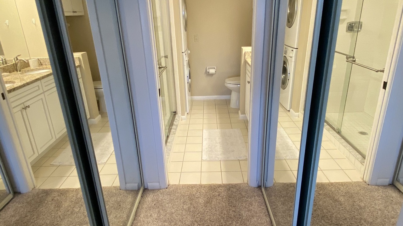 Photo of Bathroom in Plantation