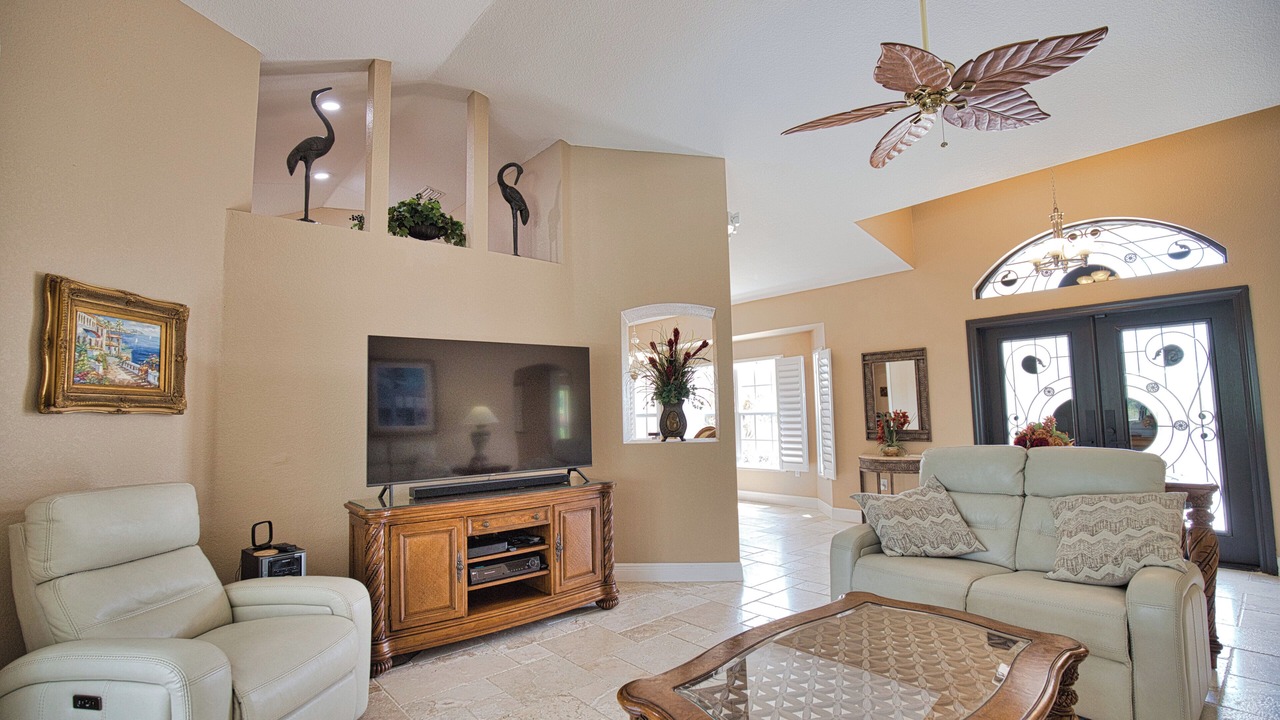 Photo of Livingroom in Port Charlotte