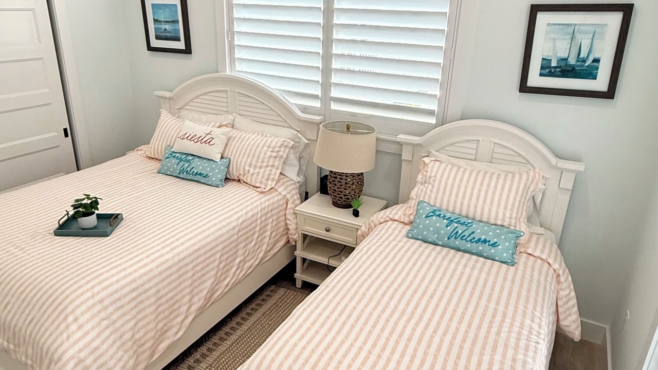 Photo of Bedroom in Cross Key Waterways