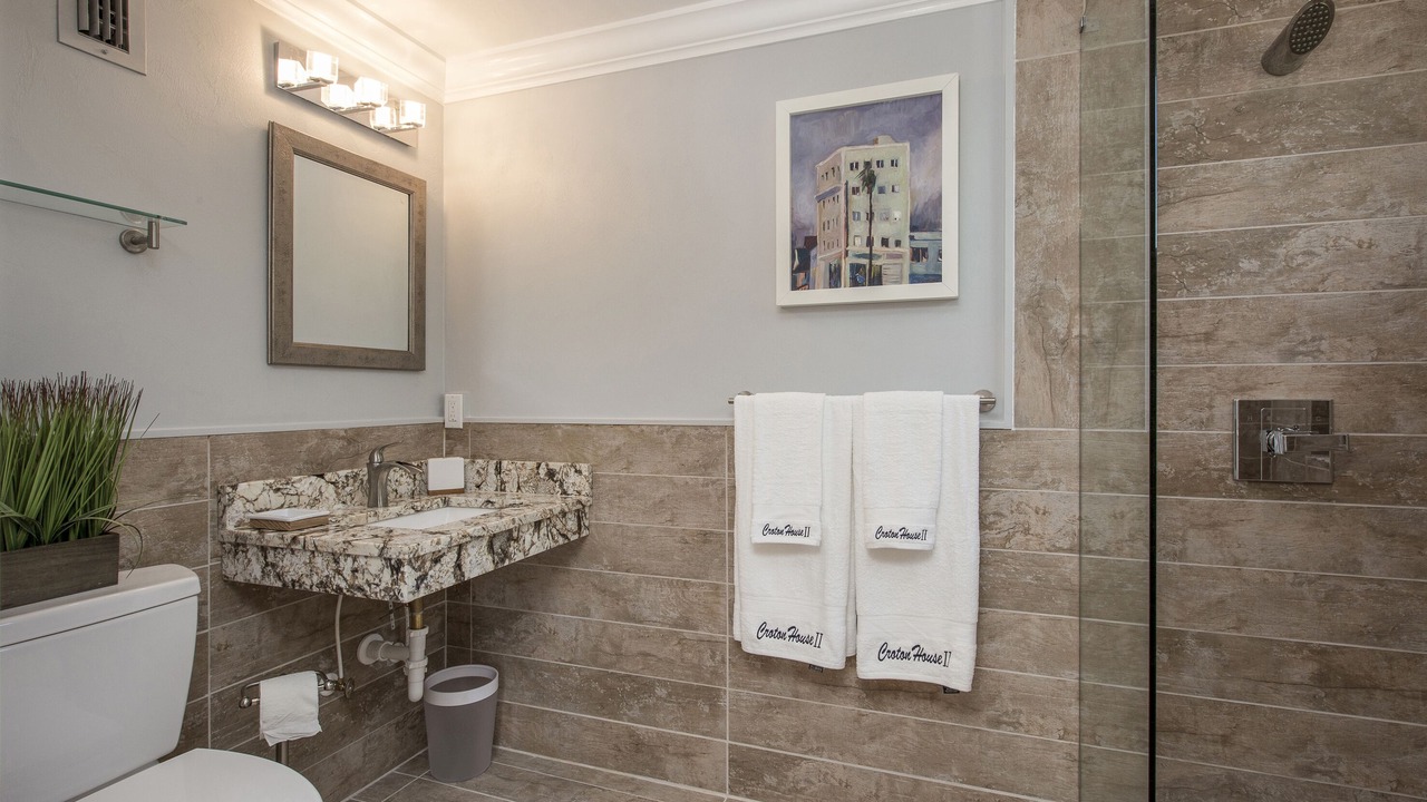 Photo of Bathroom in New Smyrna Beach