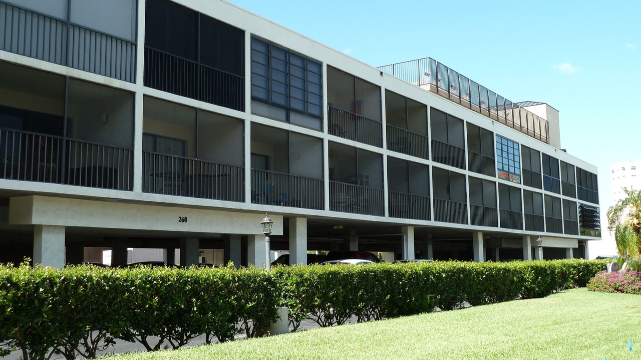 Photo of Outdoor in Vanderbilt Beach