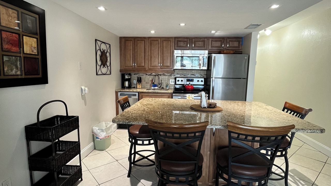 Photo of Kitchen in Vanderbilt Beach