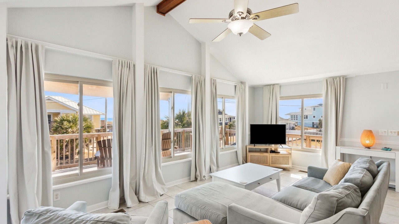 Photo of Livingroom in Fernandina Beach