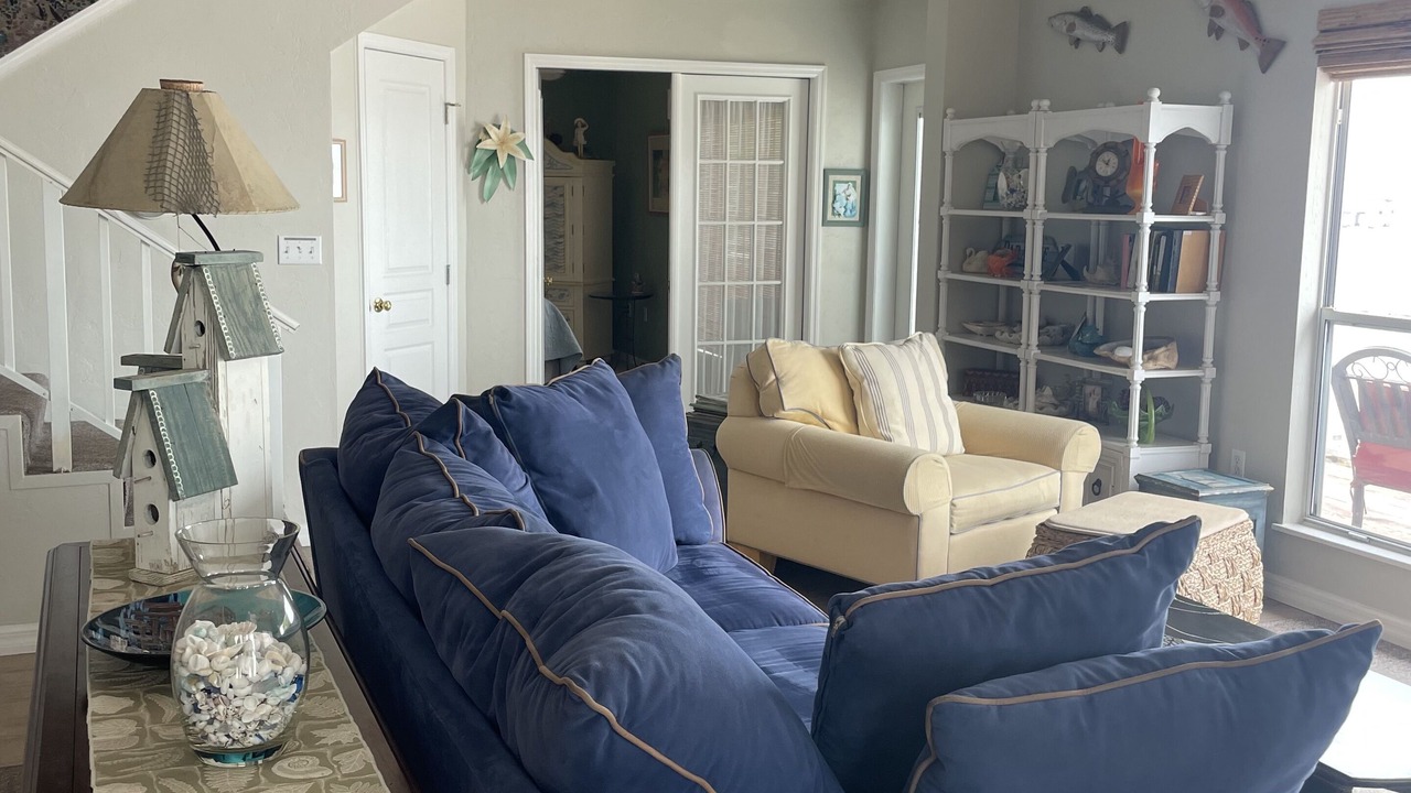Photo of Livingroom in Cedar Key