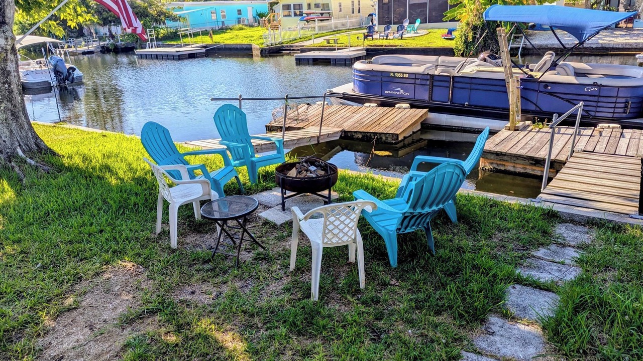Photo of Outdoor in Weeki Wachee Gardens