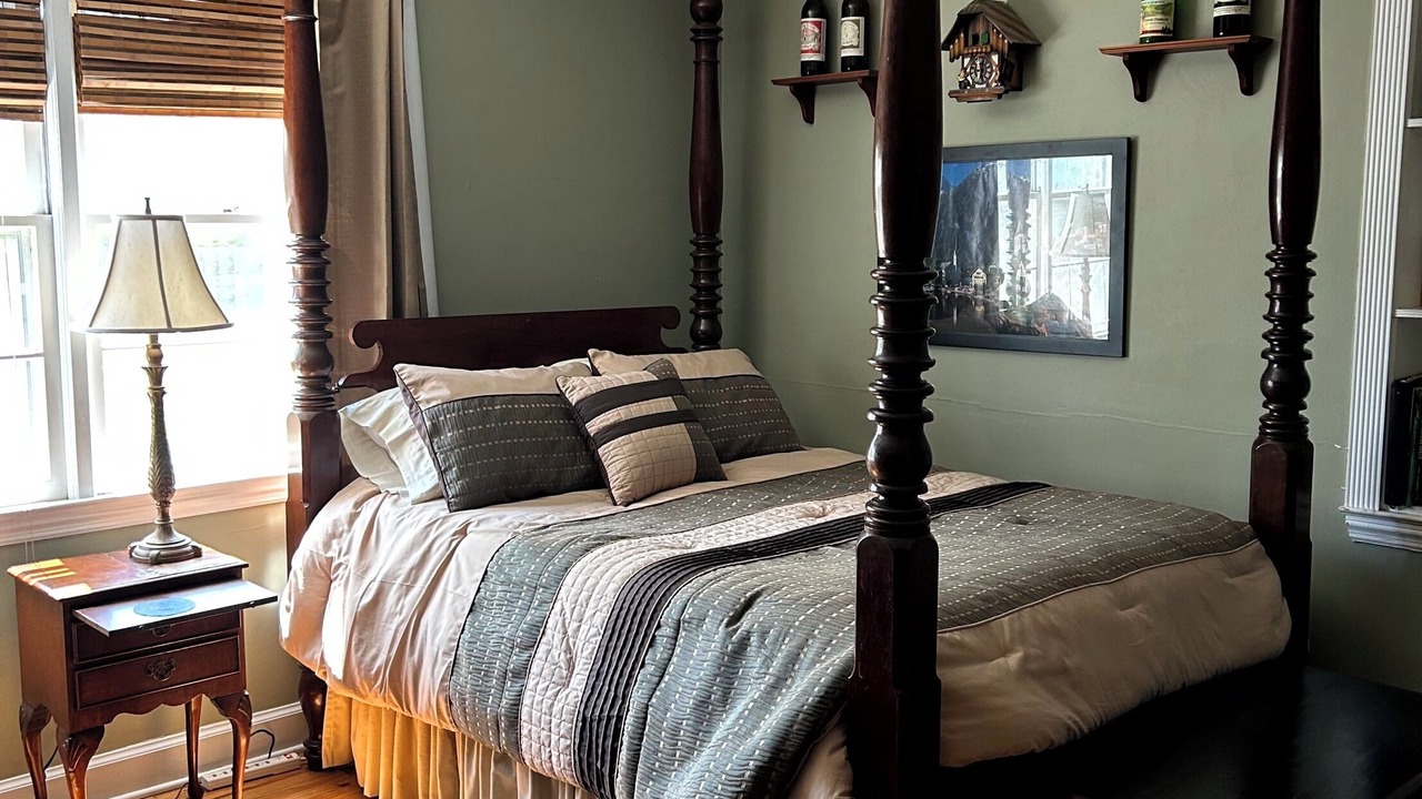 Photo of Bedroom in Augusta