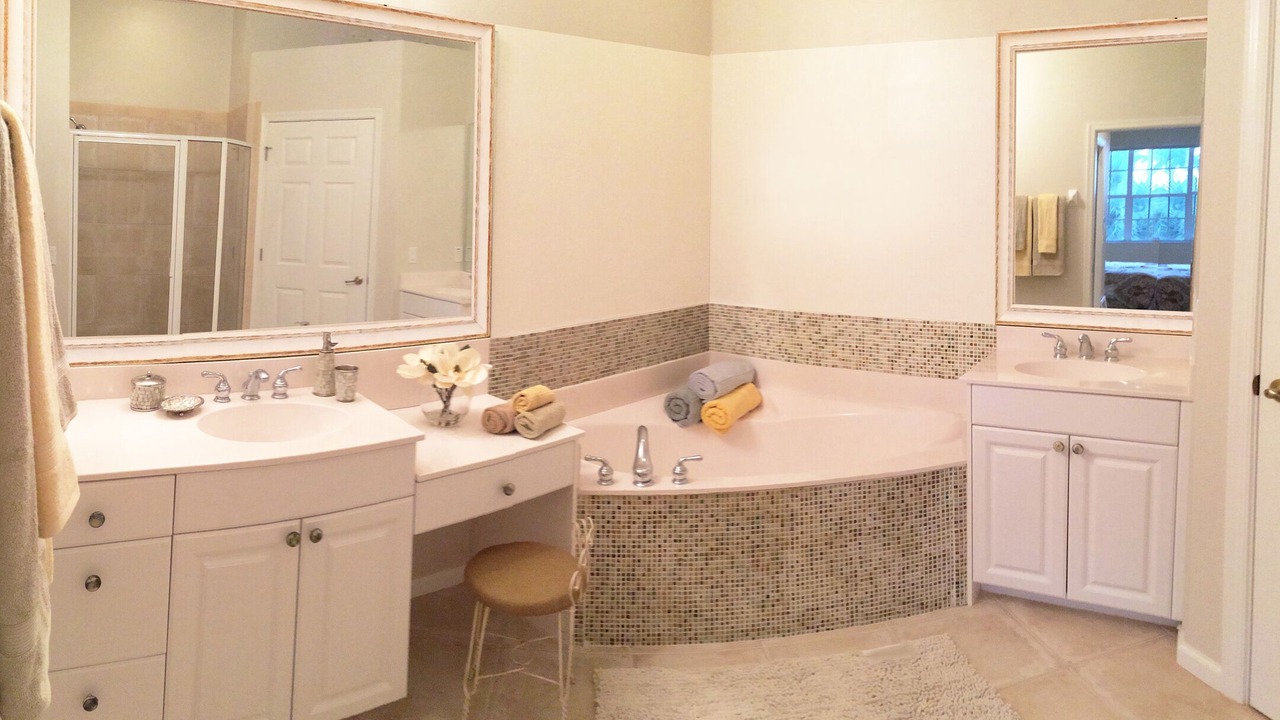Photo of Bathroom in Miromar Lakes