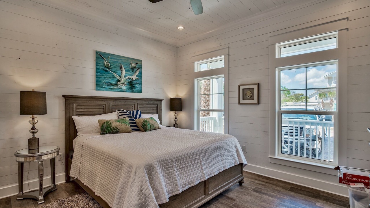 Photo of Bathroom in Crystal Shores