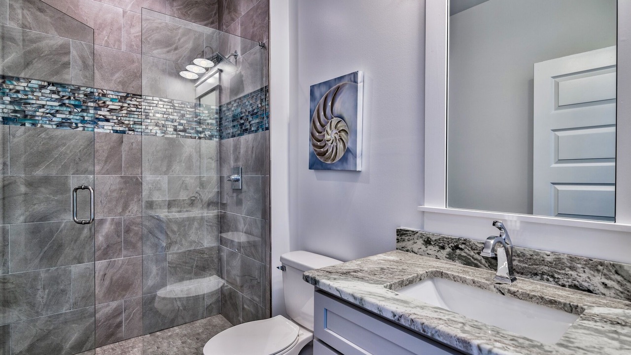 Photo of Bathroom in Crystal Shores