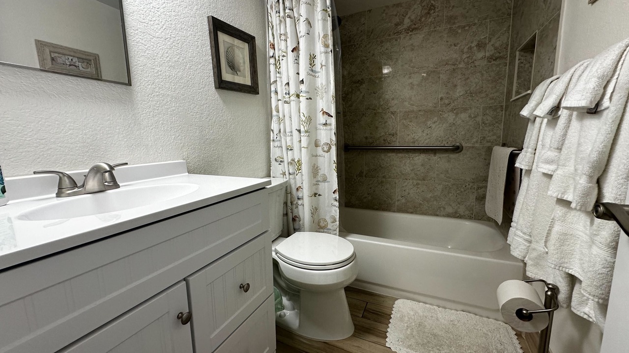 Photo of Bathroom in New Smyrna Beach